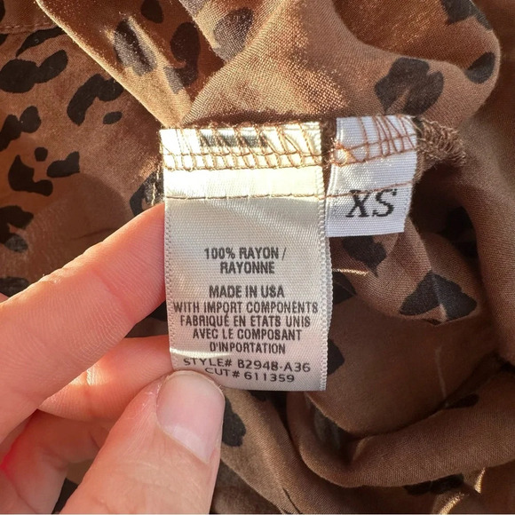 Bella Dahl Cheetah Leopard Print Tunic Button Down Shirt XS - Picture 6 of 9